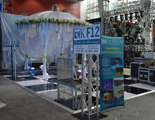 pipe drape trade show booth