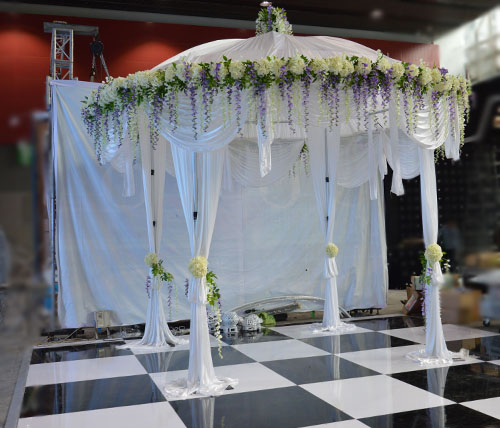 pipe and drape backdrops for weddings